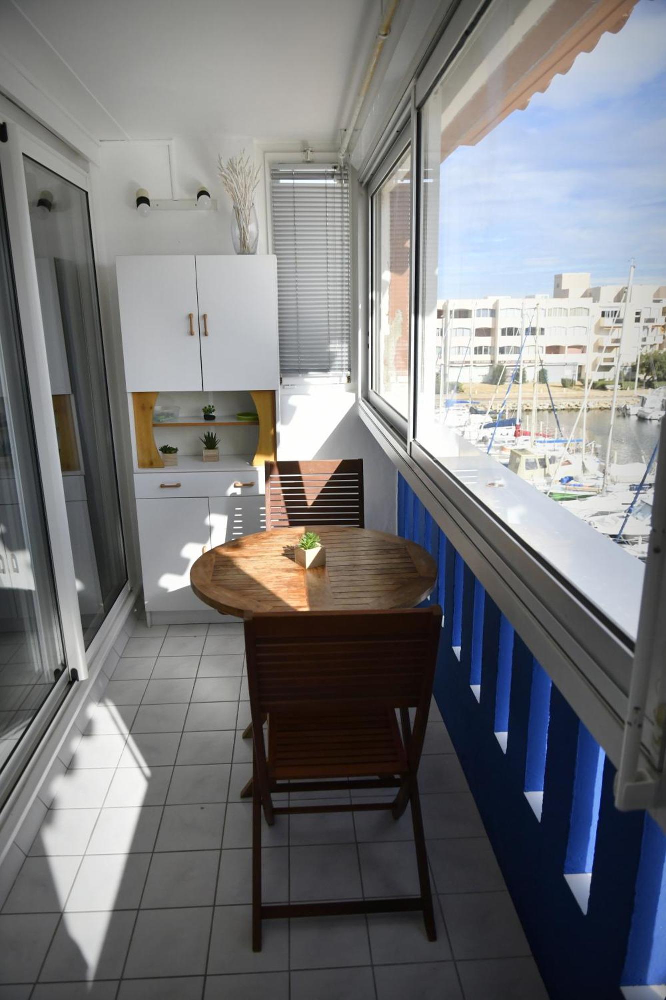 Le Calme Et La Luminosite Du Port Ideal Pour Un Bon Sejour Lägenhet Leucate Exteriör bild